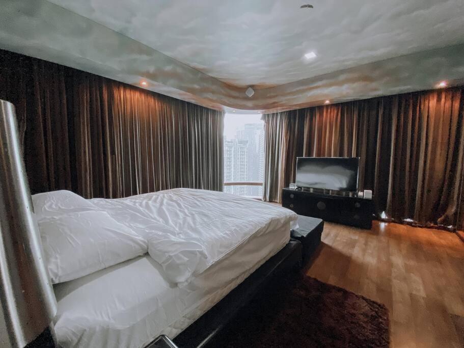 Deluxe Family Suites w KLCC View