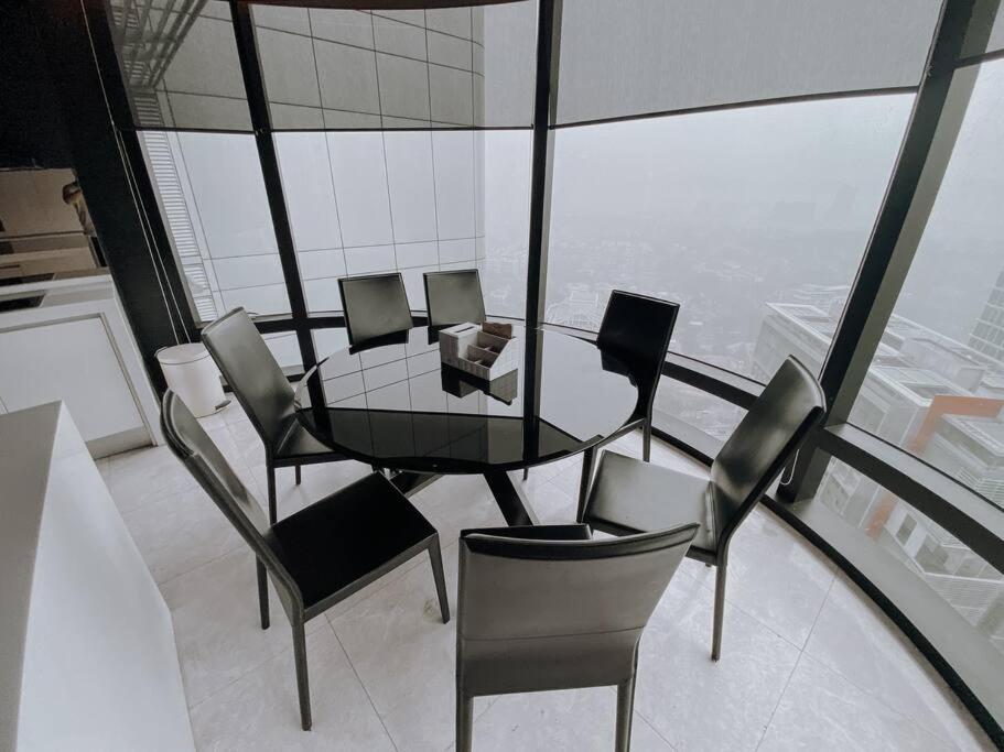 Deluxe Family Suites w KLCC View