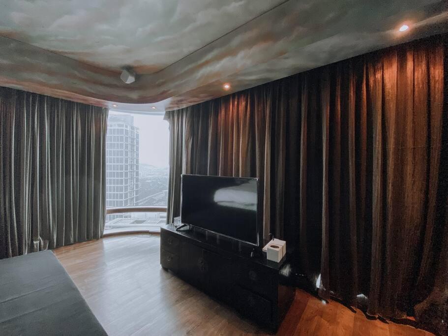 Deluxe Family Suites w KLCC View