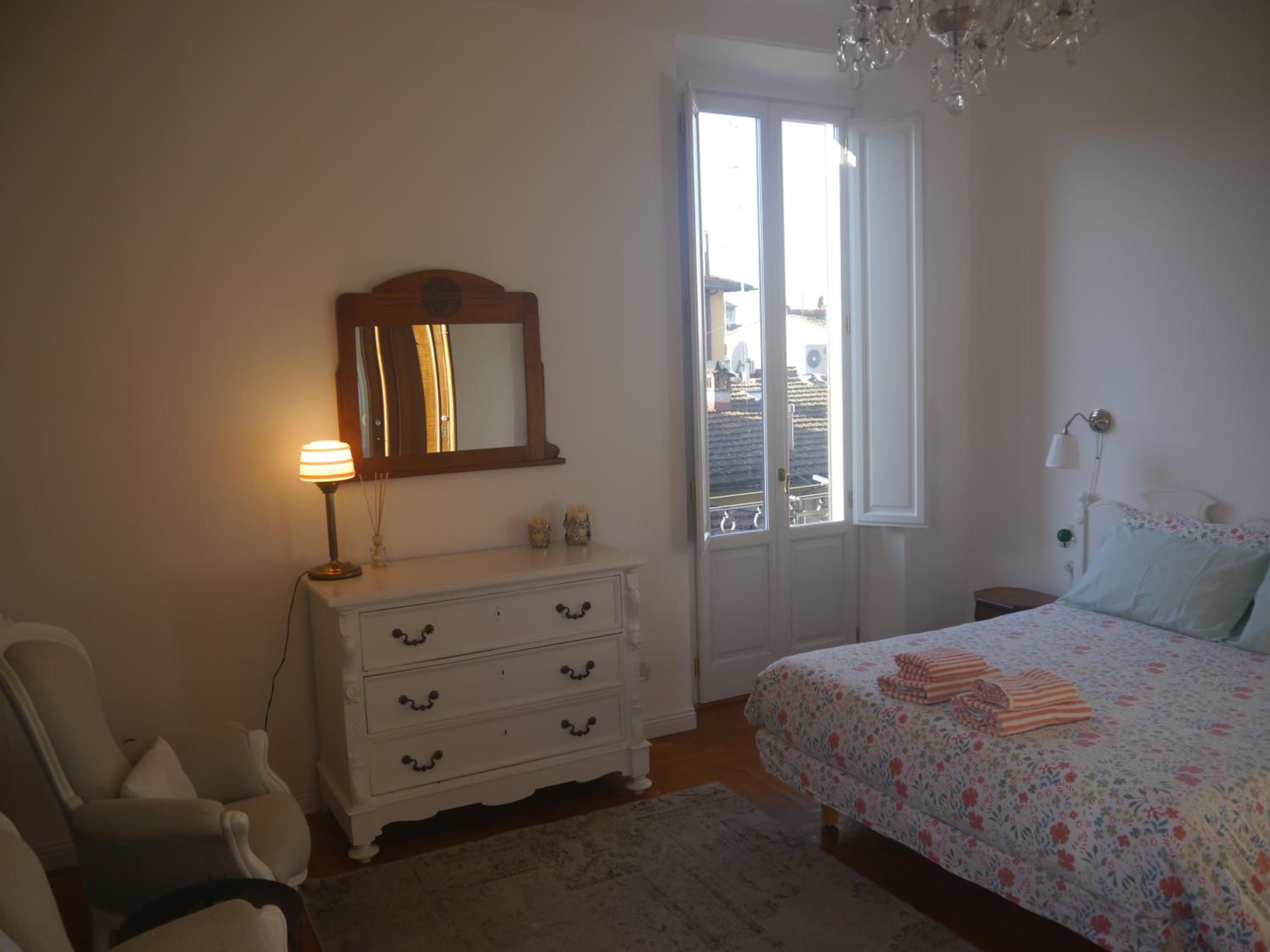 Romantic and Charming Apartments