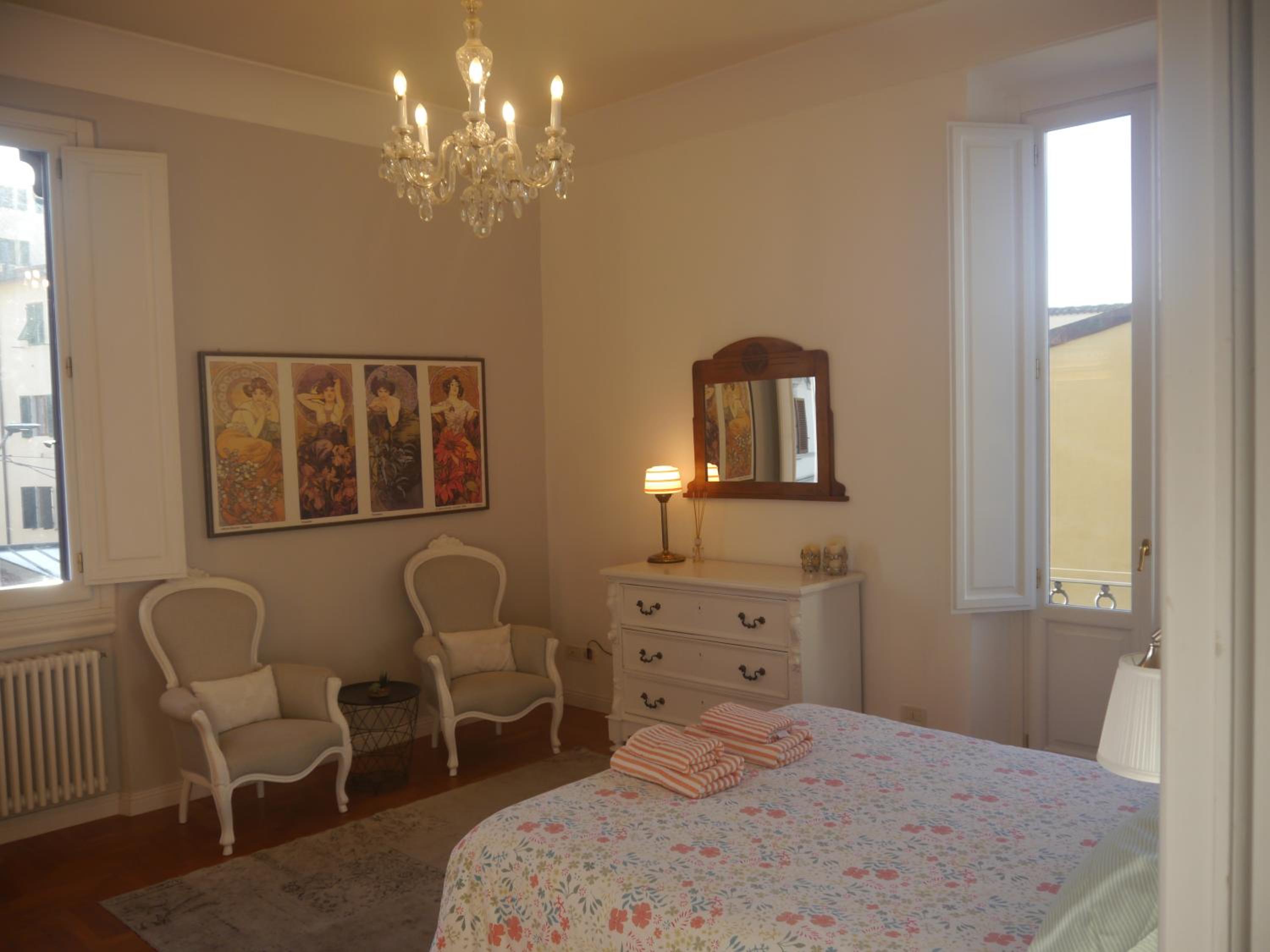 Romantic and Charming Apartments