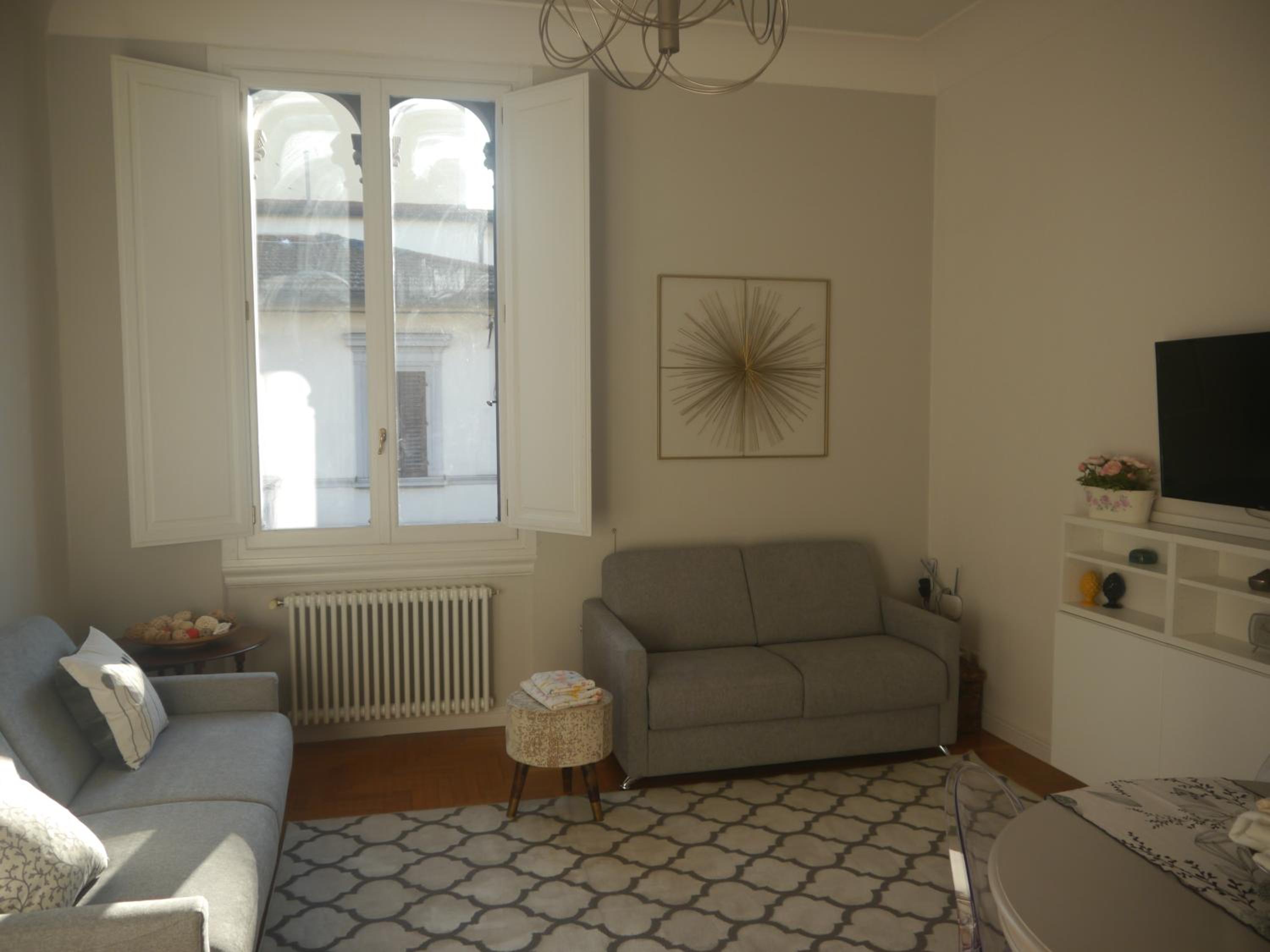 Romantic and Charming Apartments
