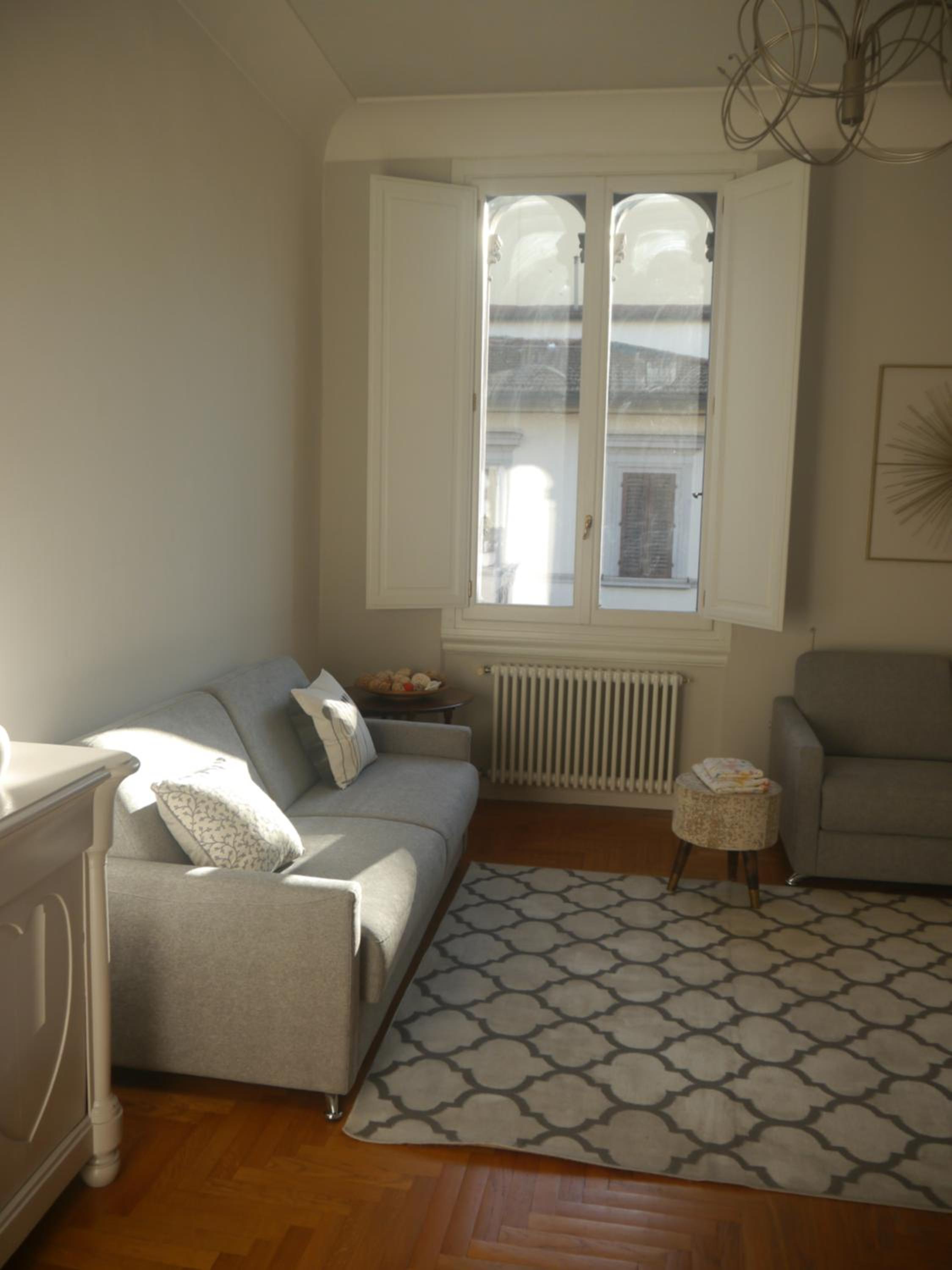 Romantic and Charming Apartments