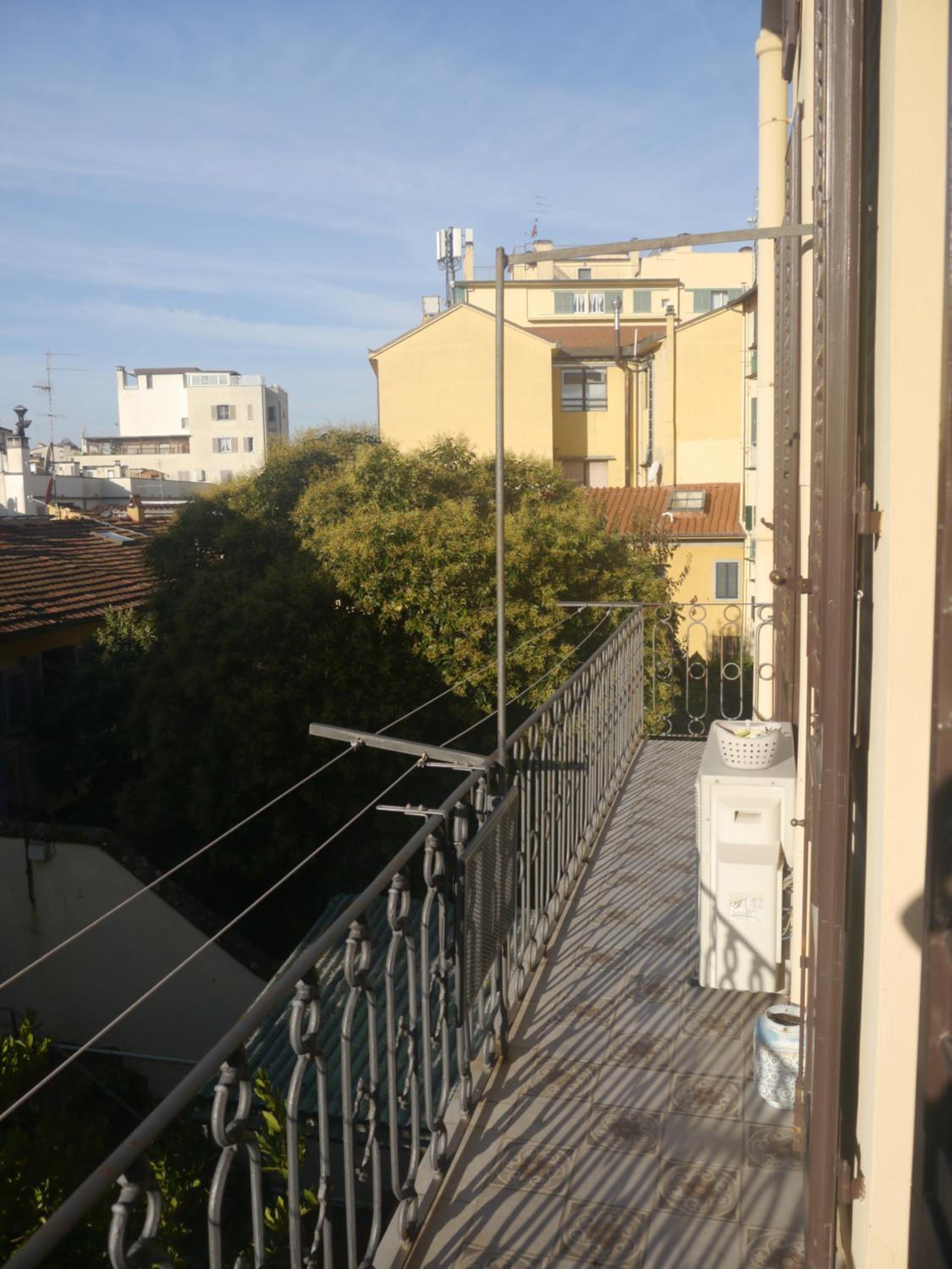 Romantic and Charming Apartments