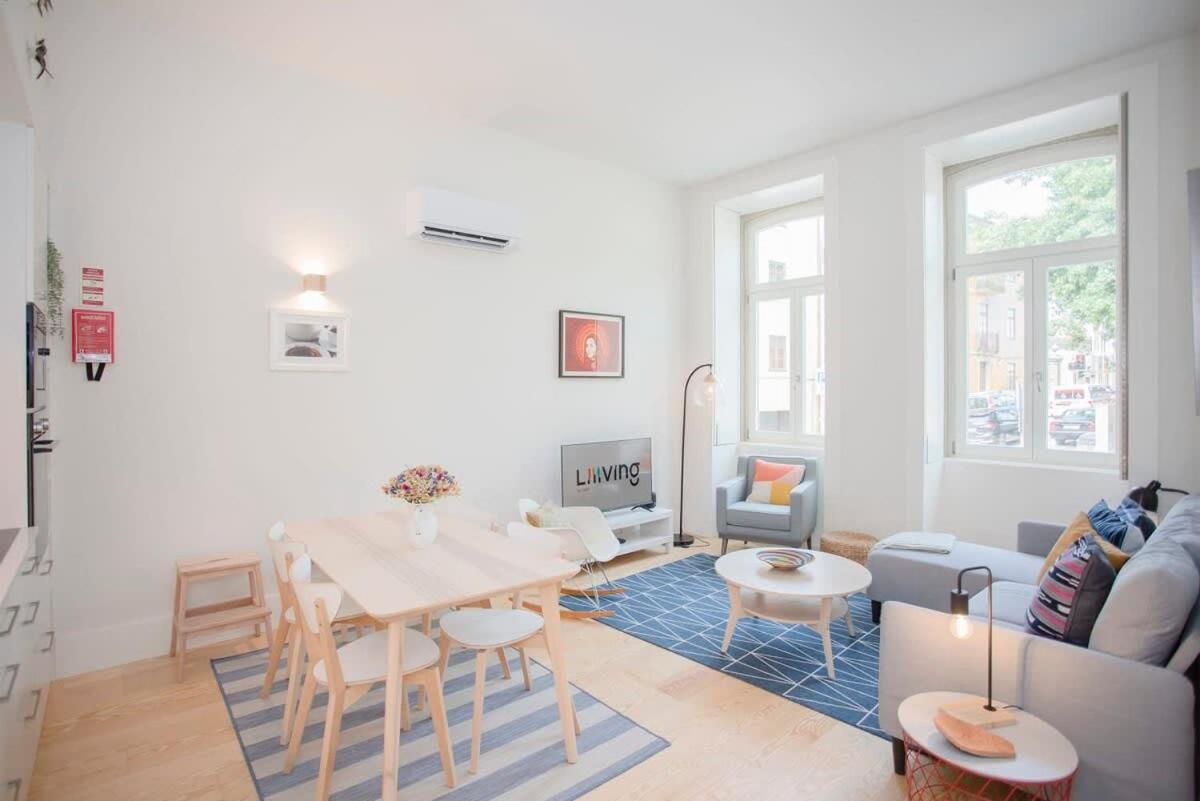 Liiiving in Porto - Haven Pool Apartment