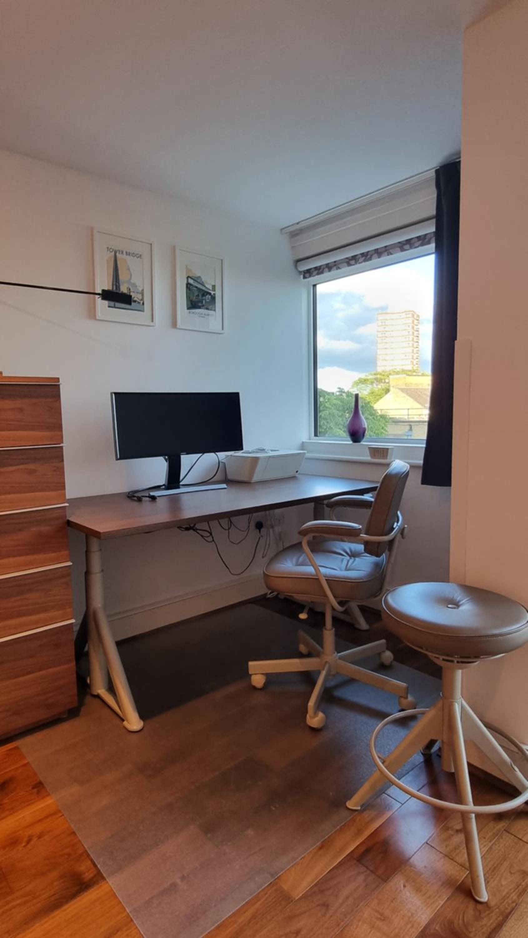 London Bridge spacious apartment — other