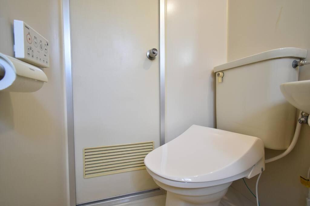 4min Roppongi Enjoy travel and gourmet experiences