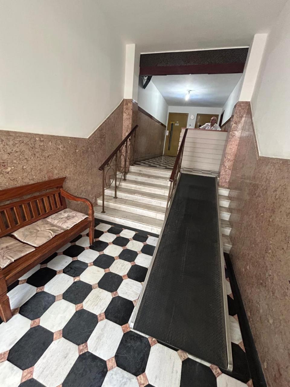 Quarto e sala Leme - 1 QUADRA DA PRAIA