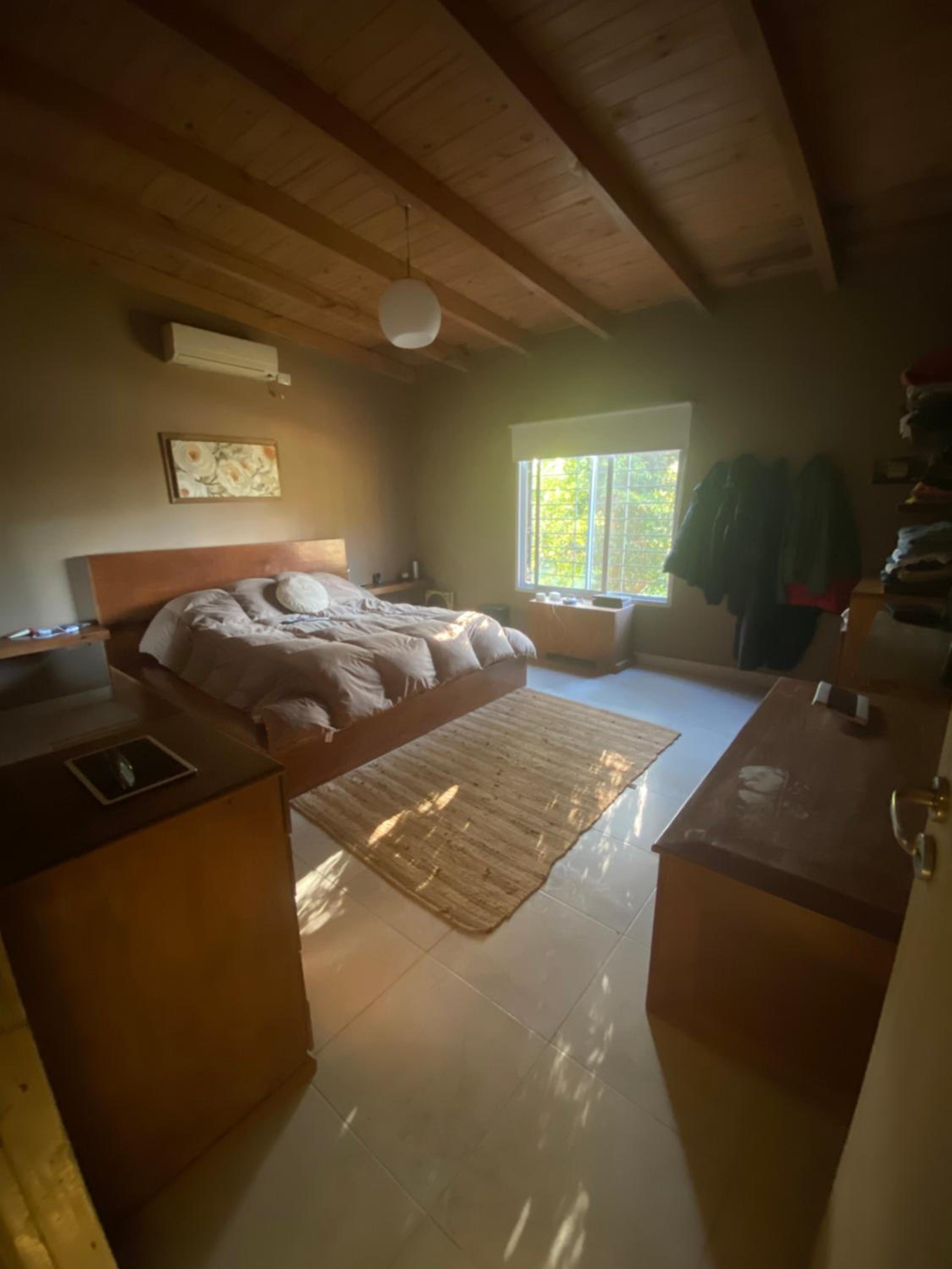 Linda casa a metros del río Paraná con pileta