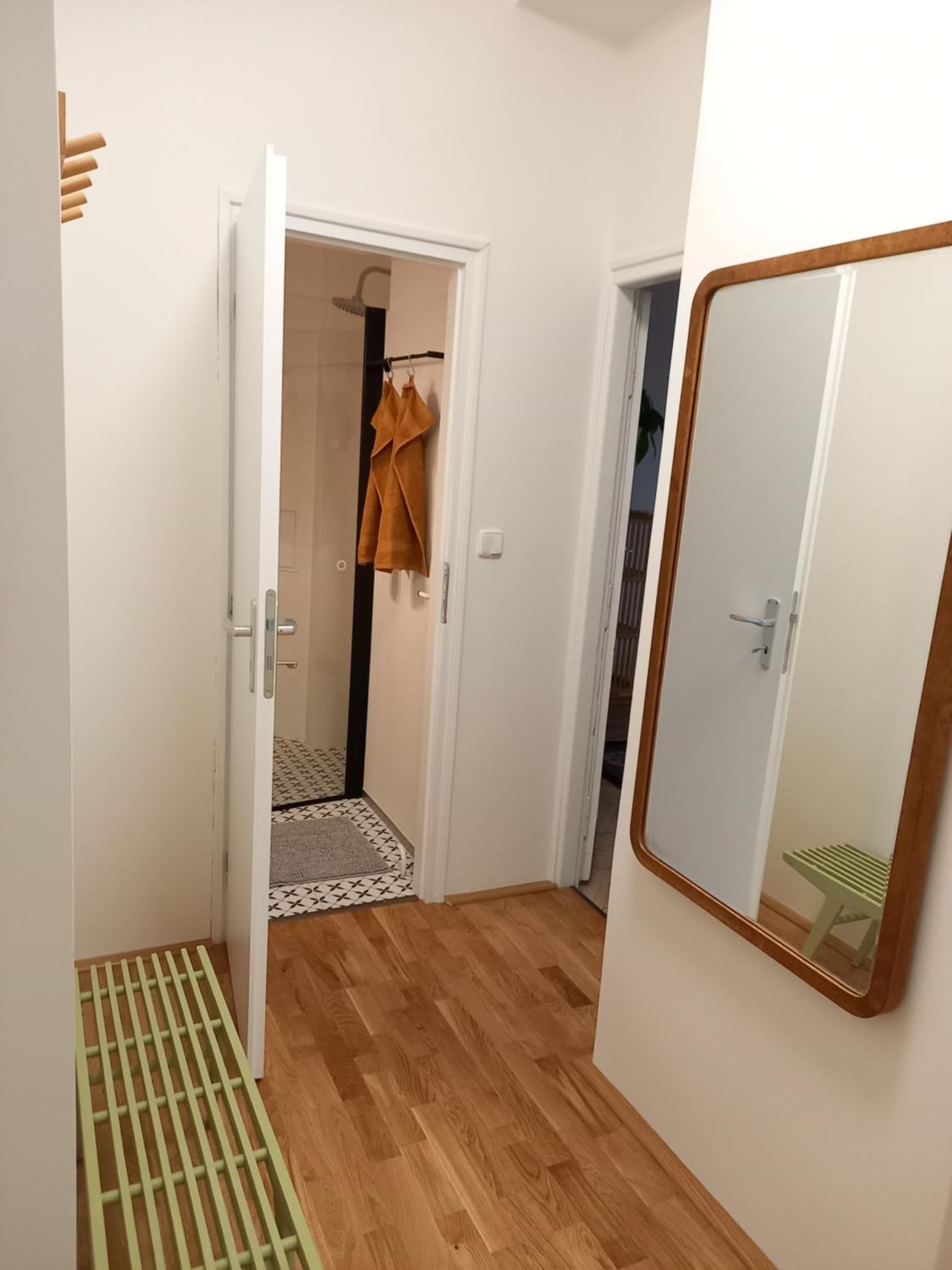 Stylový a slunný byt s uměleckým nádechem v blízkosti centra