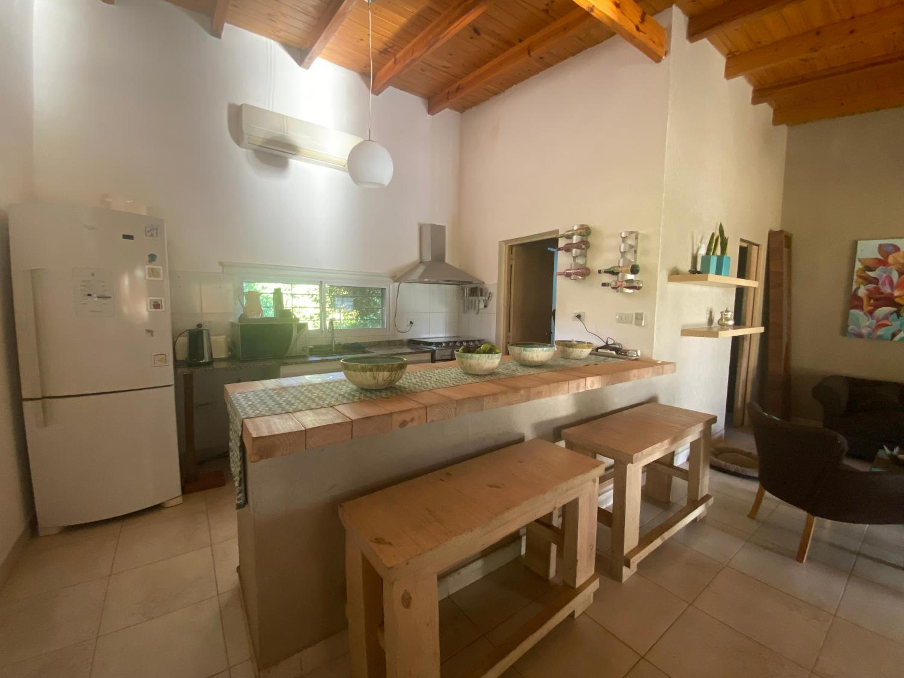 Linda casa a metros del río Paraná con pileta