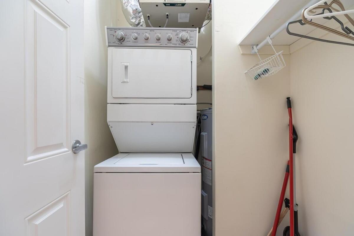 Bright & Charming Loft with AC, Unit 3