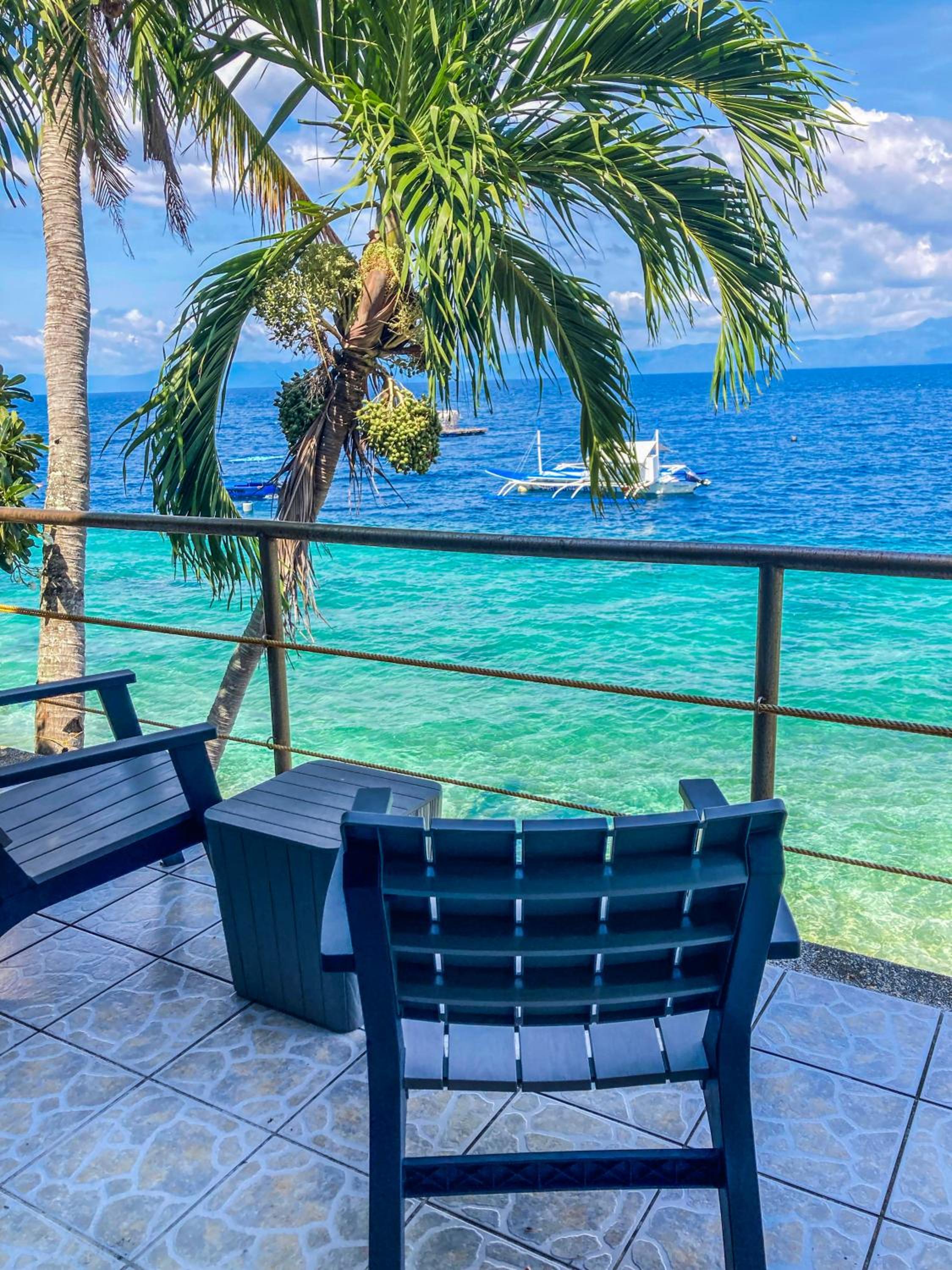 Beachfront Villa in Panagsama