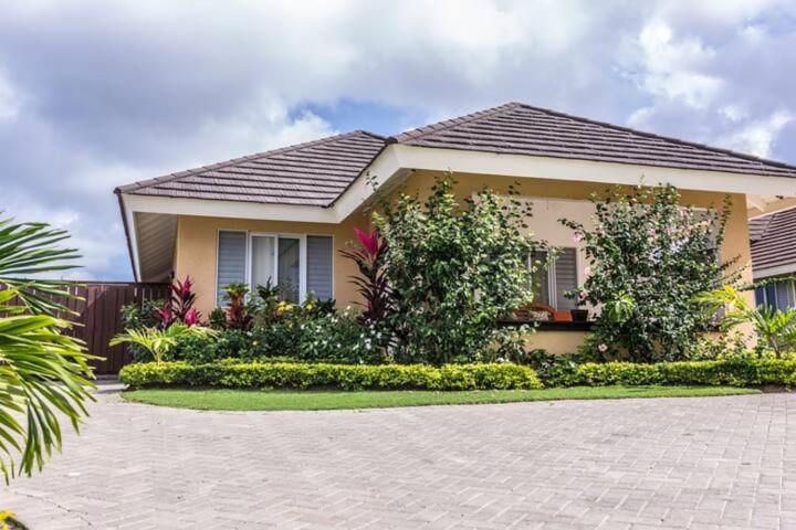 Luxury villas Oceanic View - Richmond Estate view 3