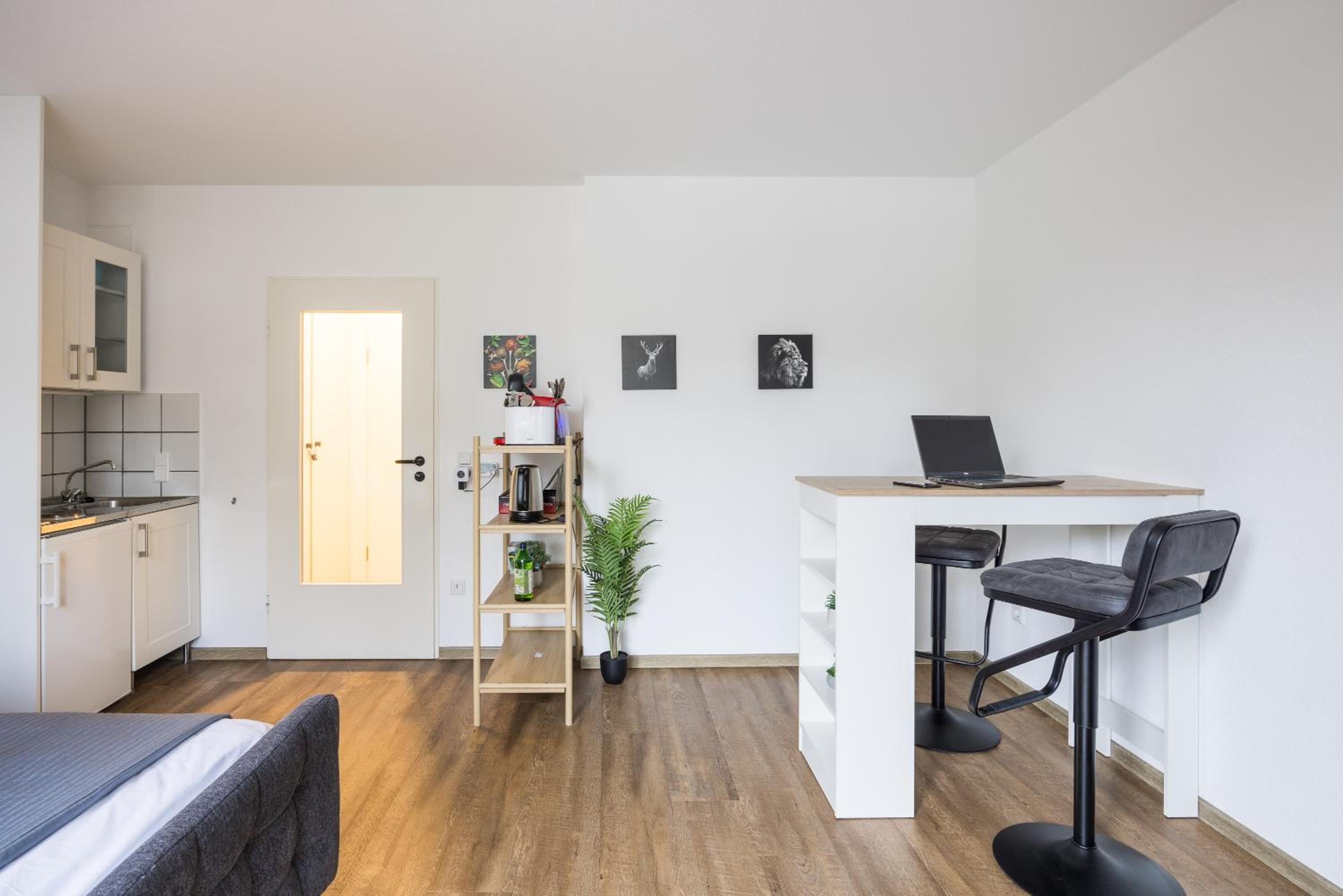 CityWest Apartment - mit Balkon