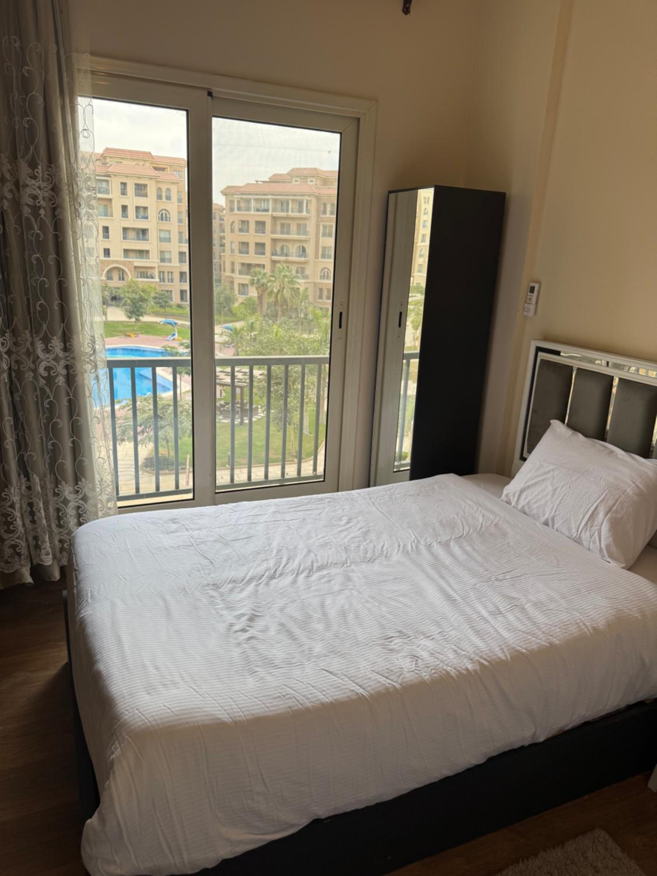 Nice and quiet place with swimming pool