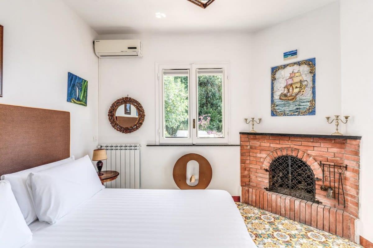 Villa Dafne Gulf Views Pool and Guest Services by Feeling Italy photo 5