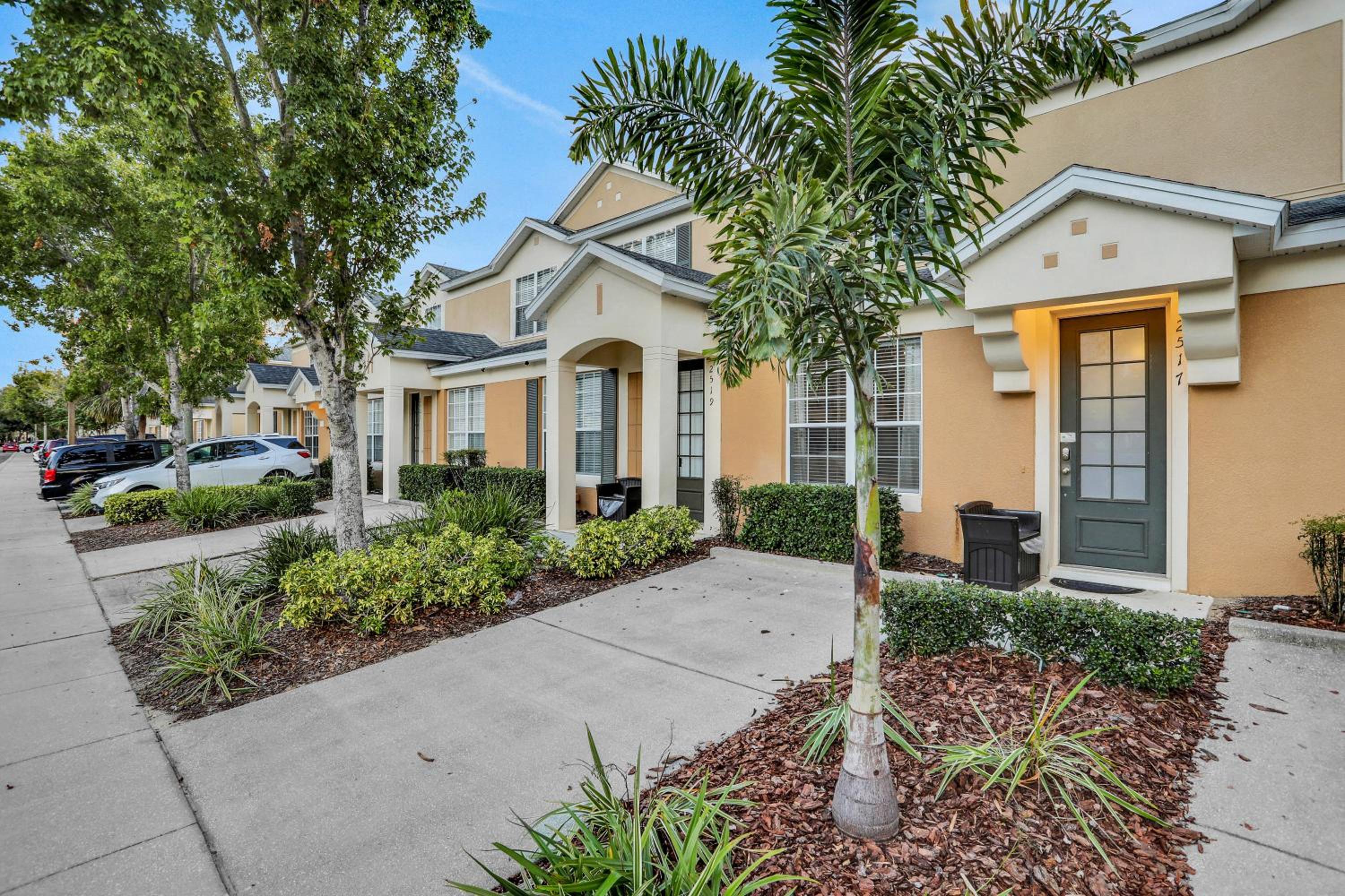 Elegant Townhome w Water Park near Disney Parks