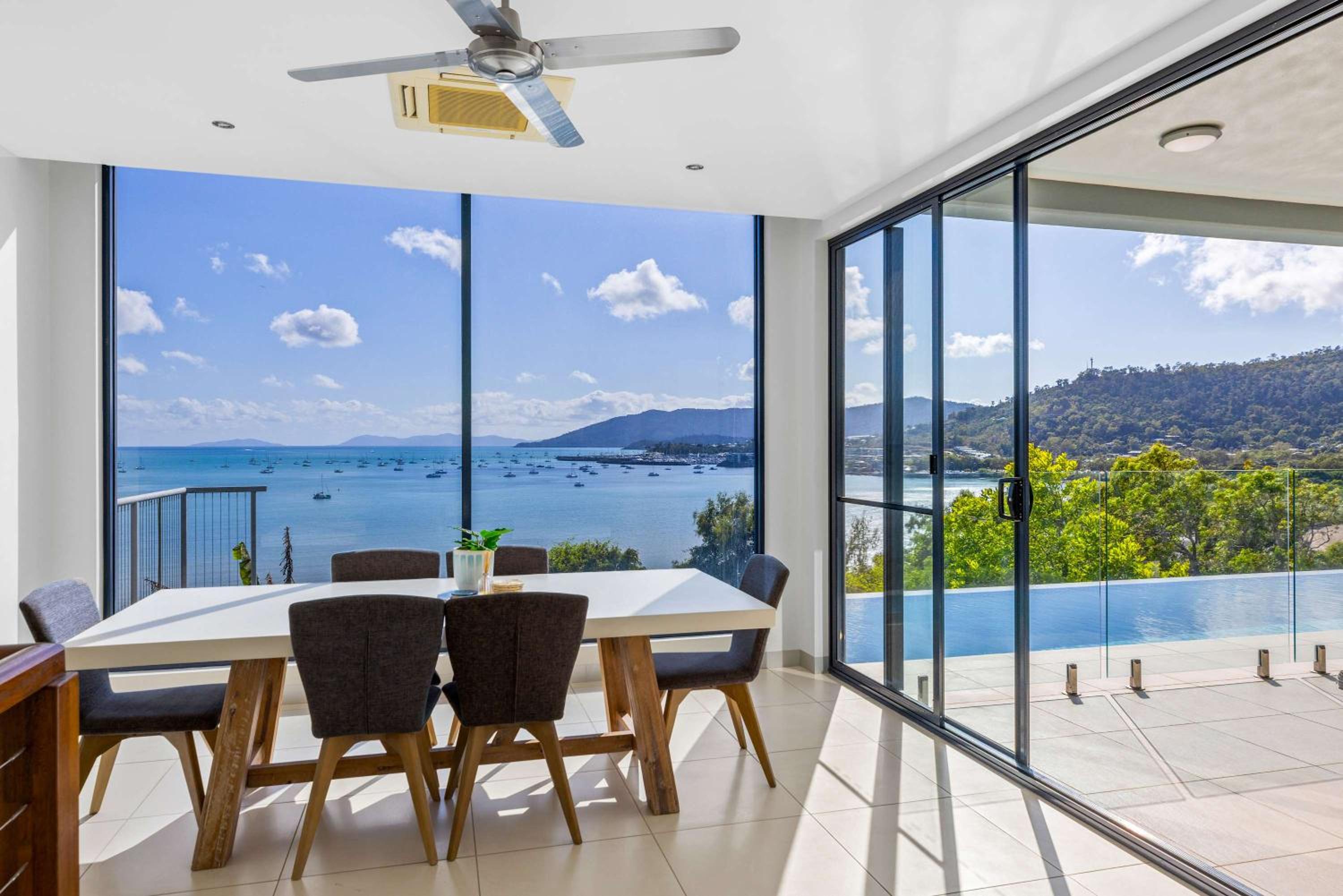 'Whitsunday Escape' - Expansive Coral Sea Views and Private Infinity Pool