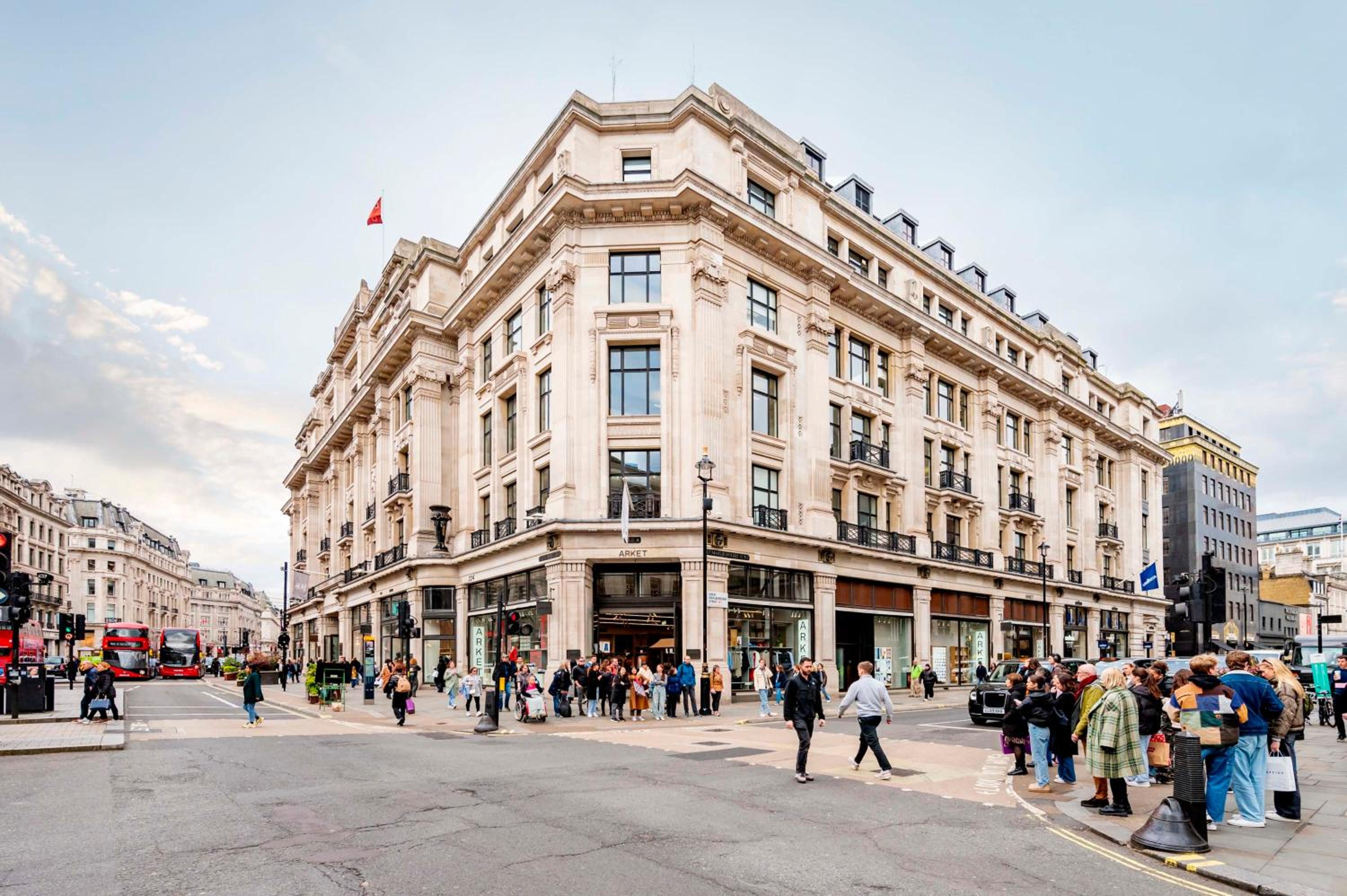 The Mayfair Marvel- by Out Of Office Lifestyle