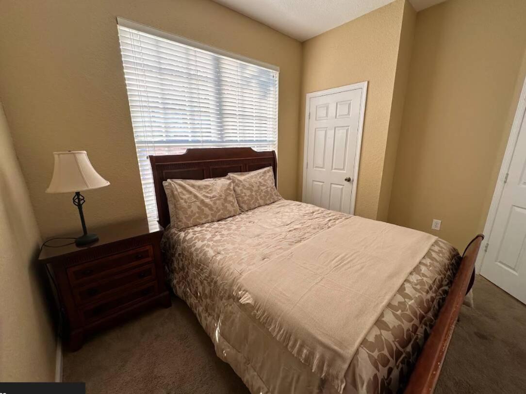 Water Park Fun in Windsor Hills: 3BR3BA