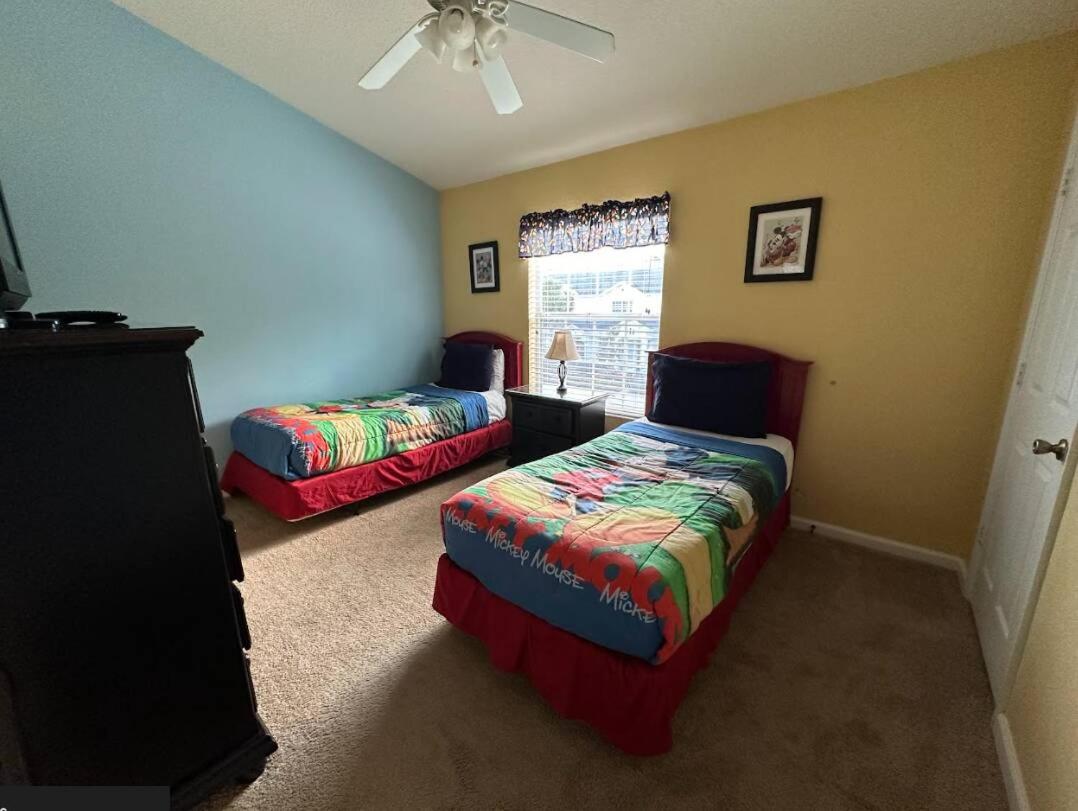 Water Park Fun in Windsor Hills: 3BR3BA