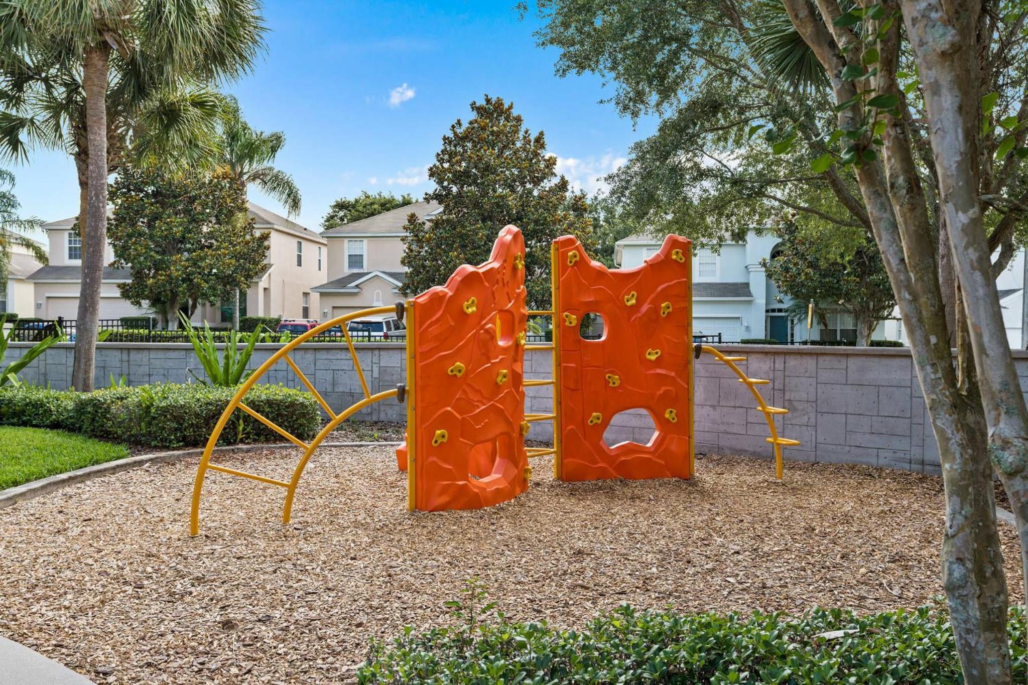 Water Park Fun in Windsor Hills: 3BR3BA