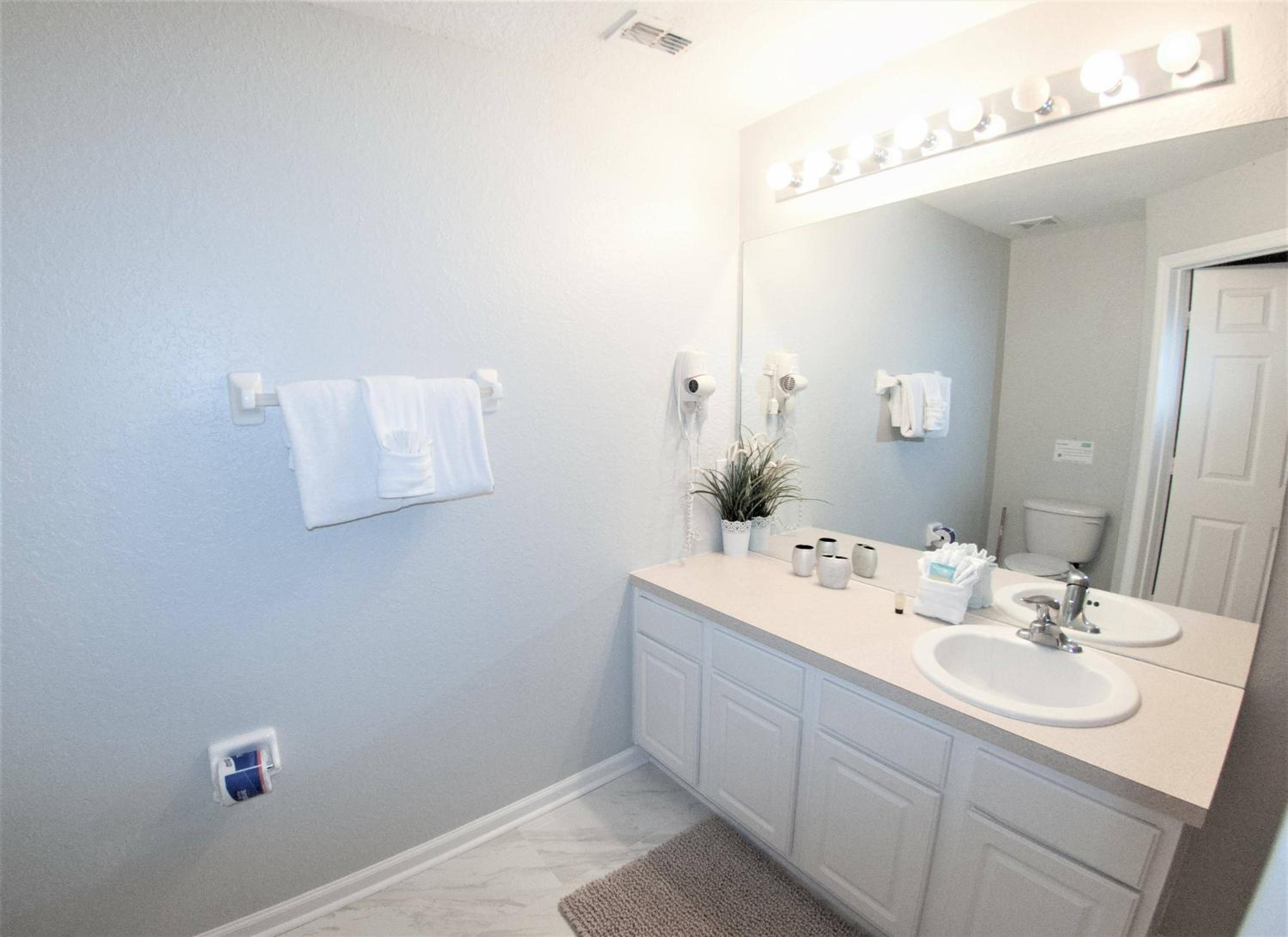 Townhome near Disney with private pool