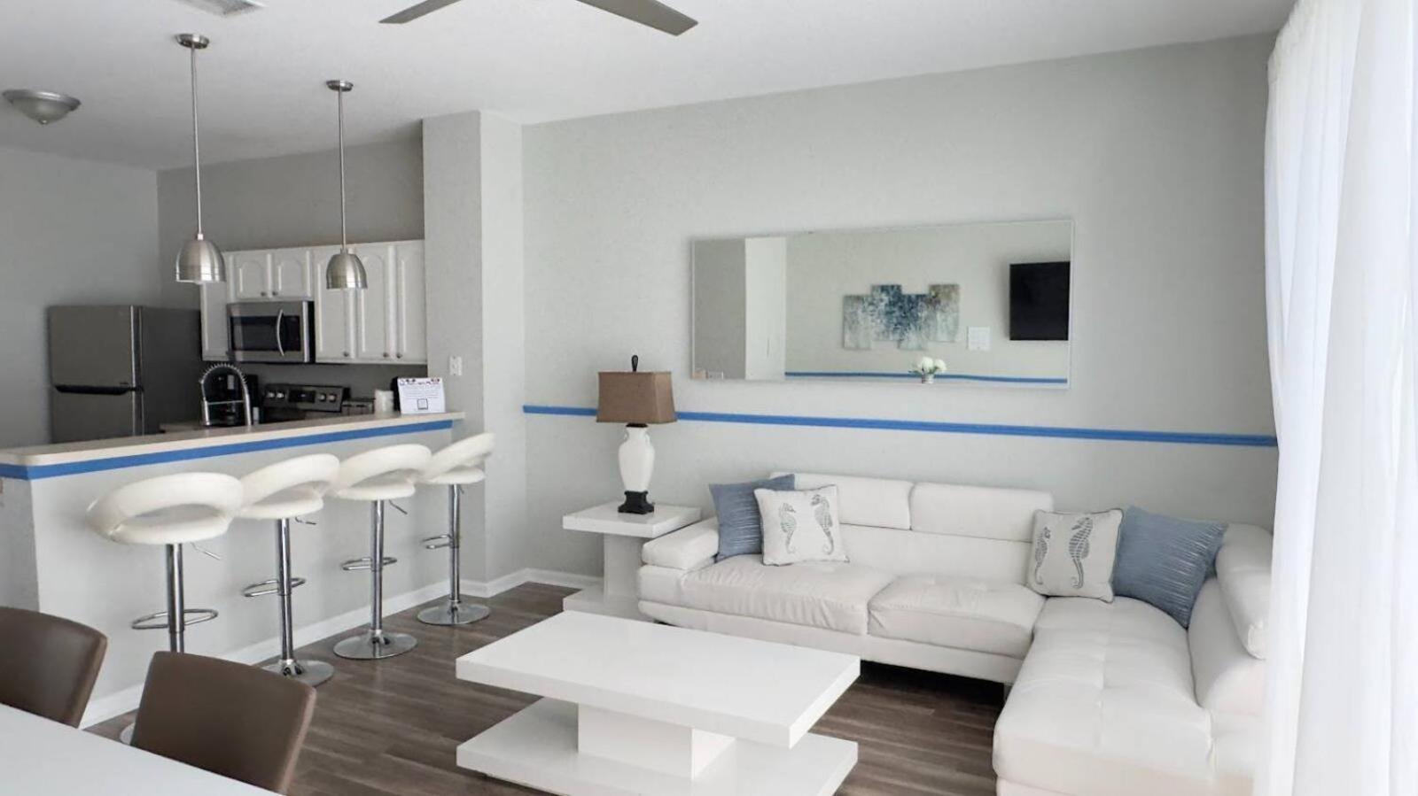 Townhome near Disney with private pool
