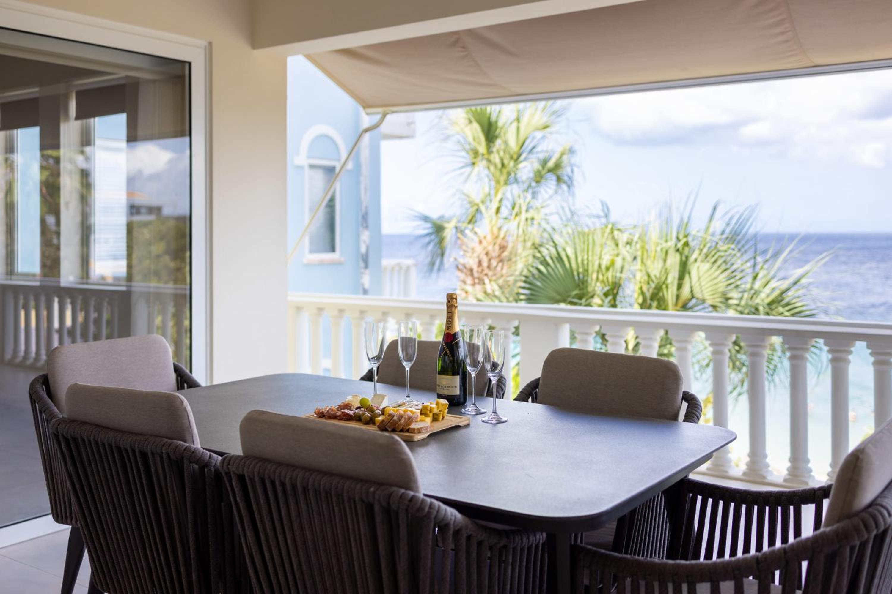 Blue Emerald at Blue Bay Beach & Golf Resort