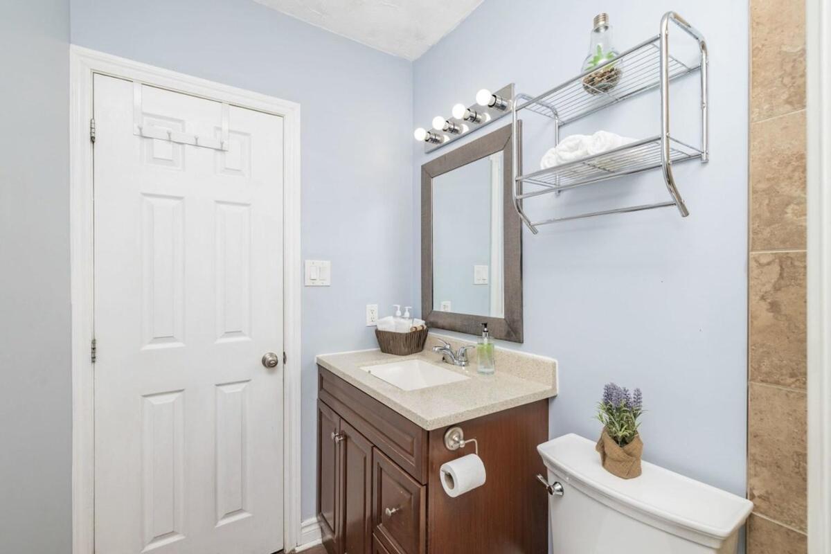Pet-Friendly Home - Near Chinatown & Little Italy