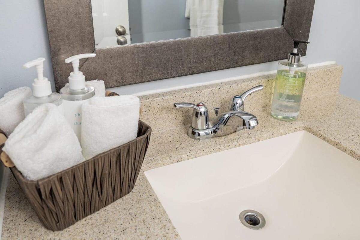 Pet-Friendly Home - Near Chinatown & Little Italy