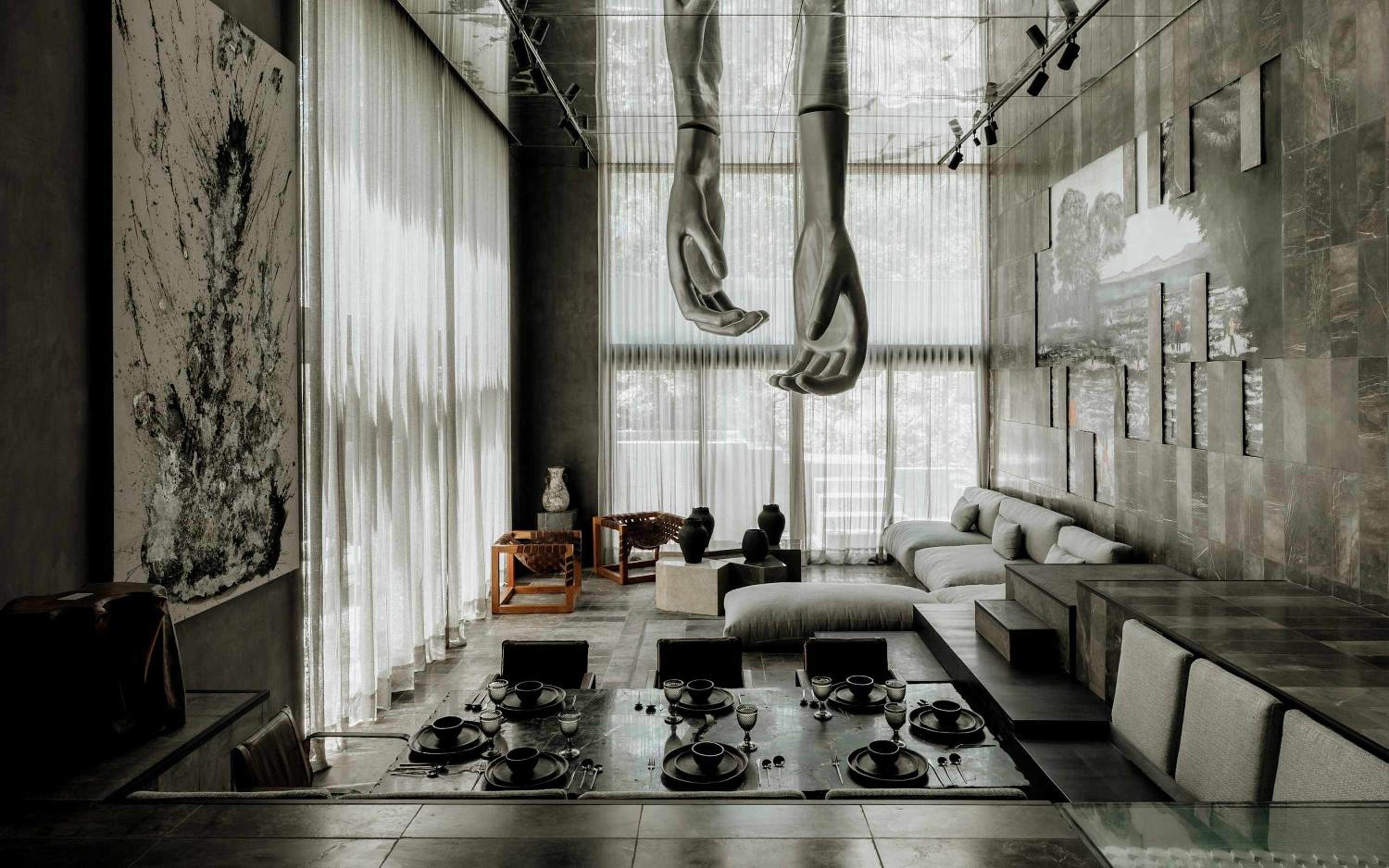 Barneys New York Luxury Silver Condo view 5