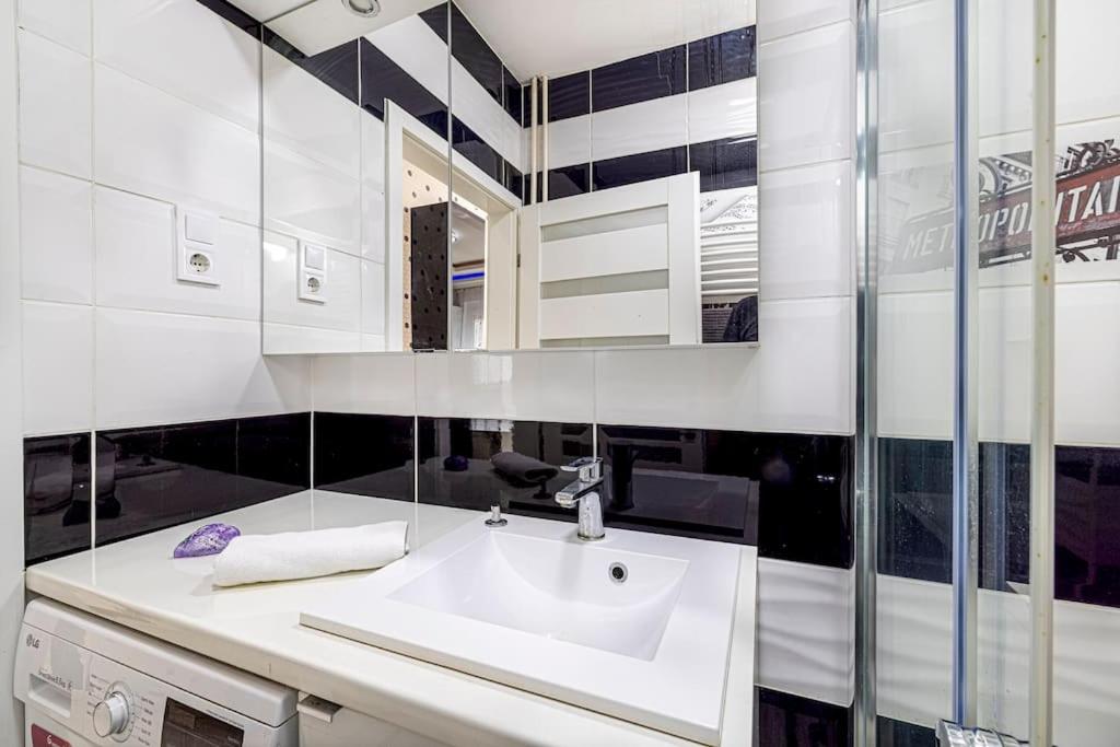 Danube Dream Apartment view 5