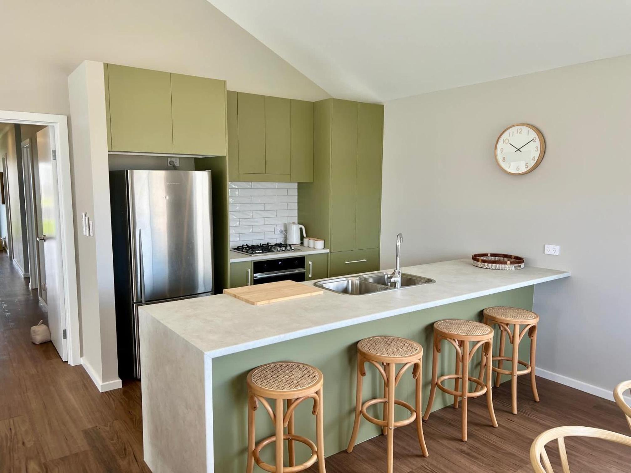 Foxhill Shores - WIFI outside pets