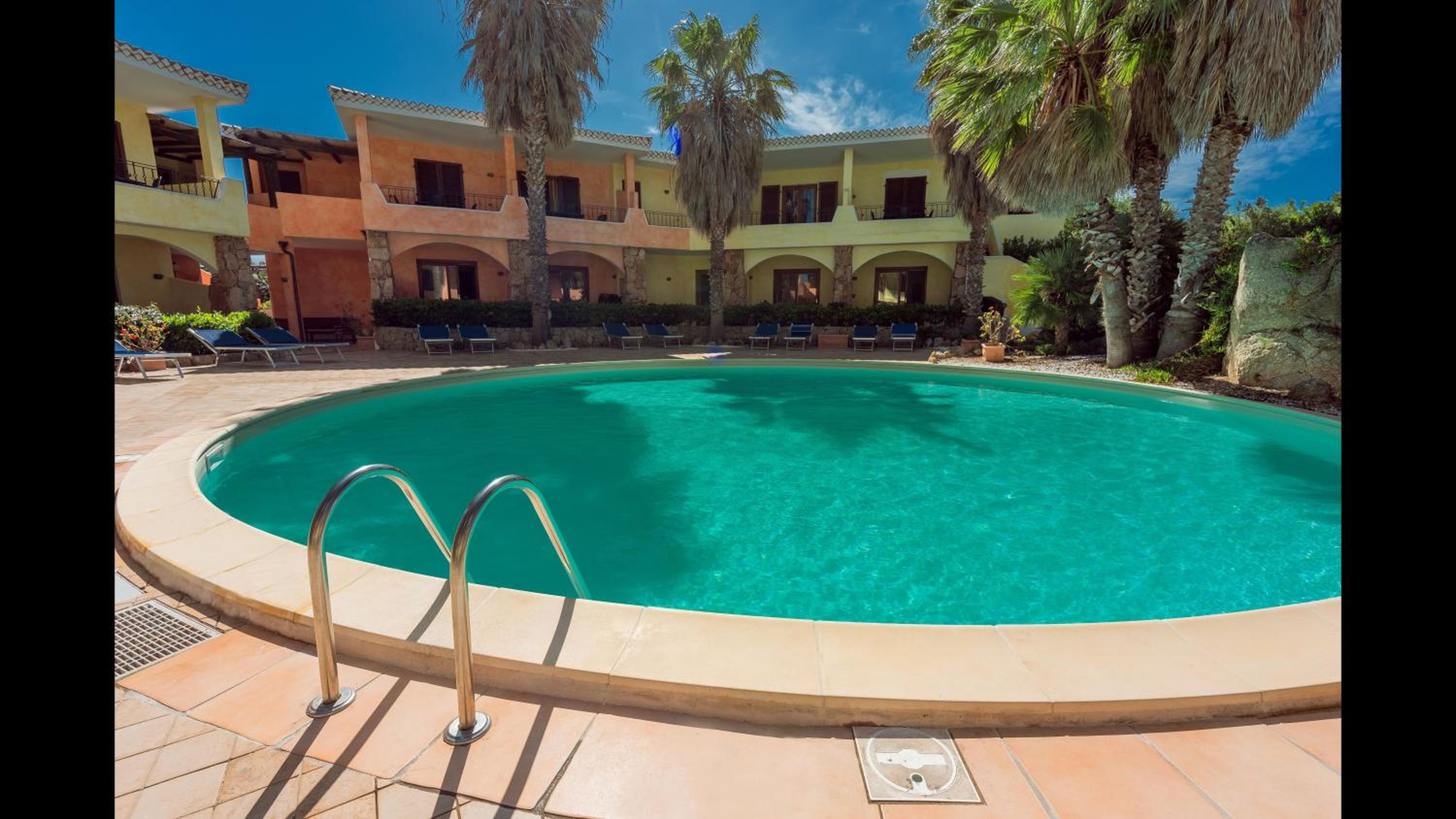 Tranquil Palau Green Village 1 Bedroom Apartment B4P-Premier sleeps 4 persons photo 3