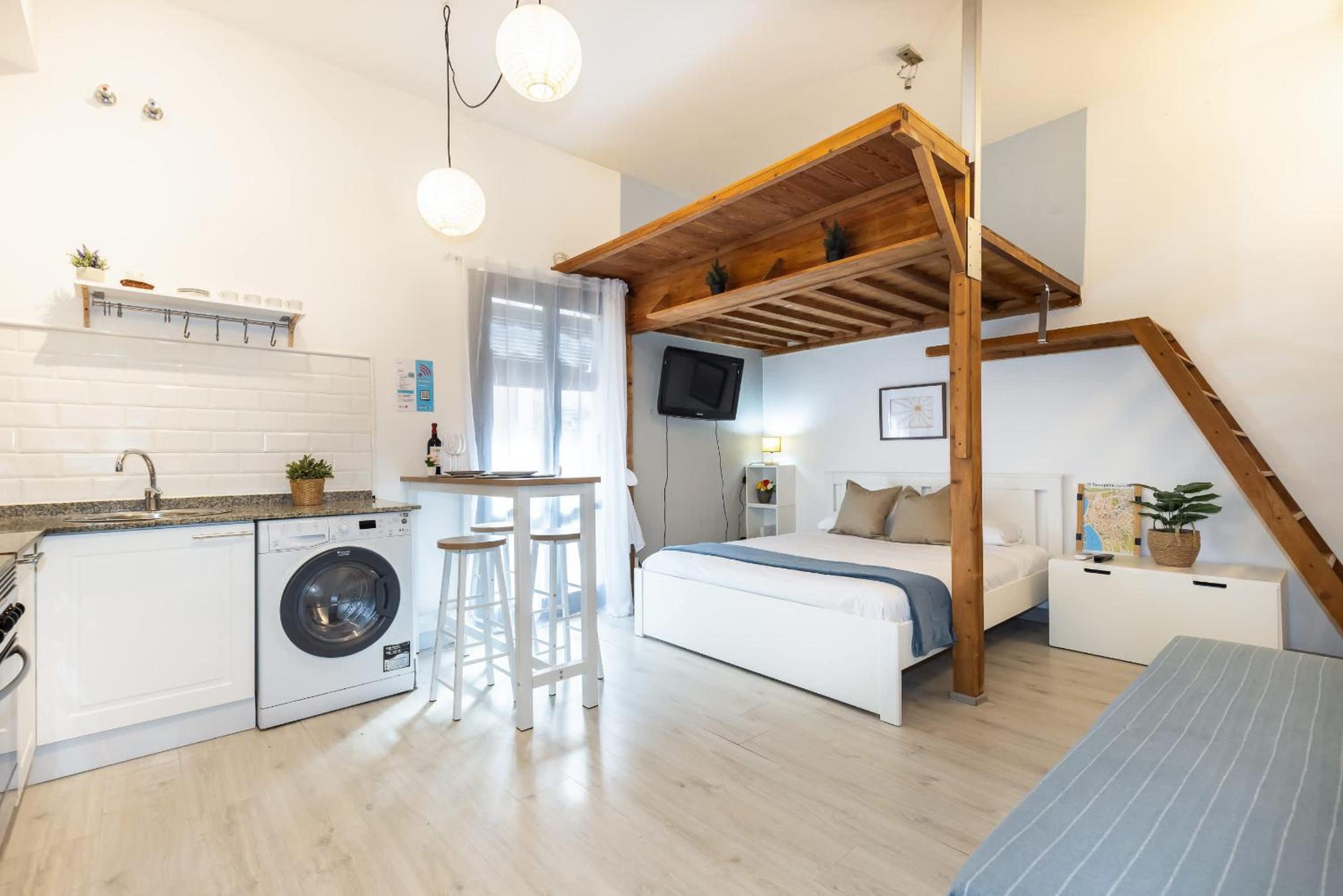 Oli by Unik Vacation apartamento Tarragona — hotel room