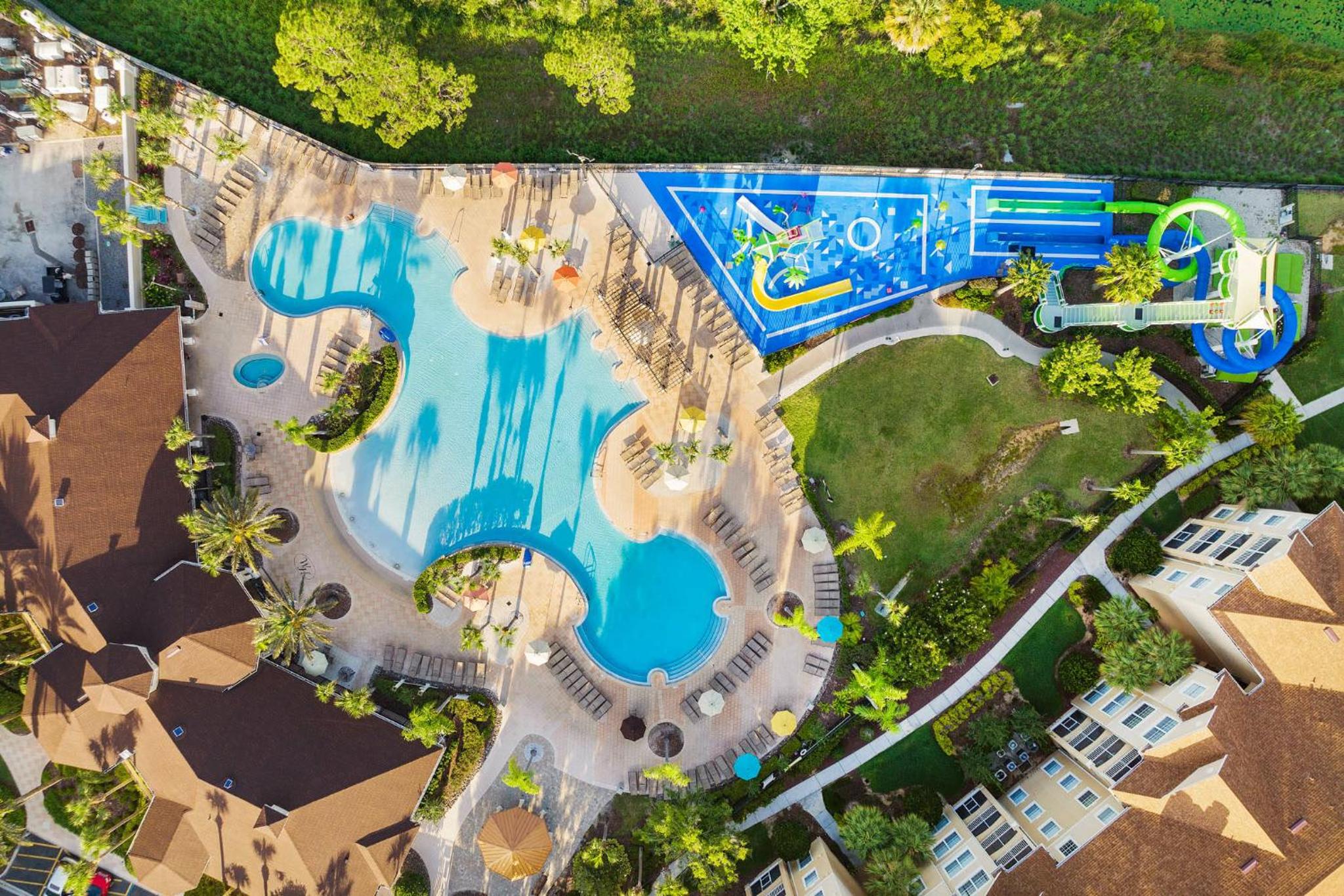 Windsor Hills Getaway: Condo with Water Park