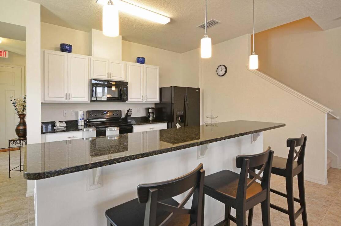 Family Paradise 4BR Compass Bay Townhome Sleeps 11 view 3