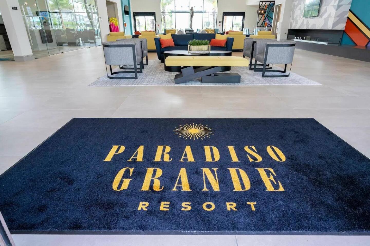 Luxury Living: 6BR Condo near SeaWorld ICON Park