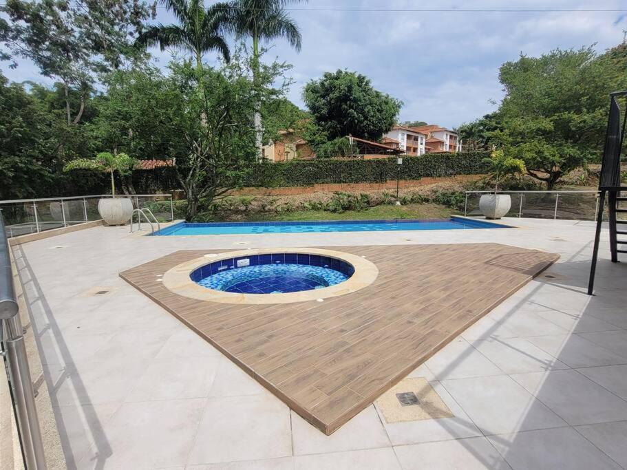 Cali PANCE Apto Confortable Sector Residencial Edificio Luxury