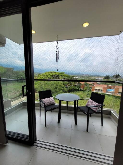 Cali PANCE Apto Confortable Sector Residencial Edificio Luxury
