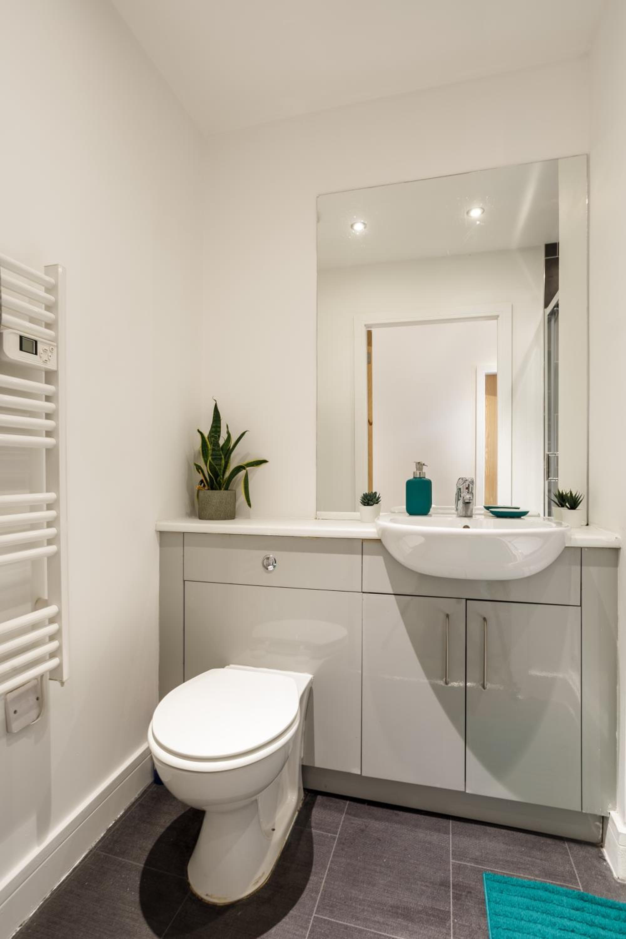 1 Bedroom - City Centre Apartment, Bradford
