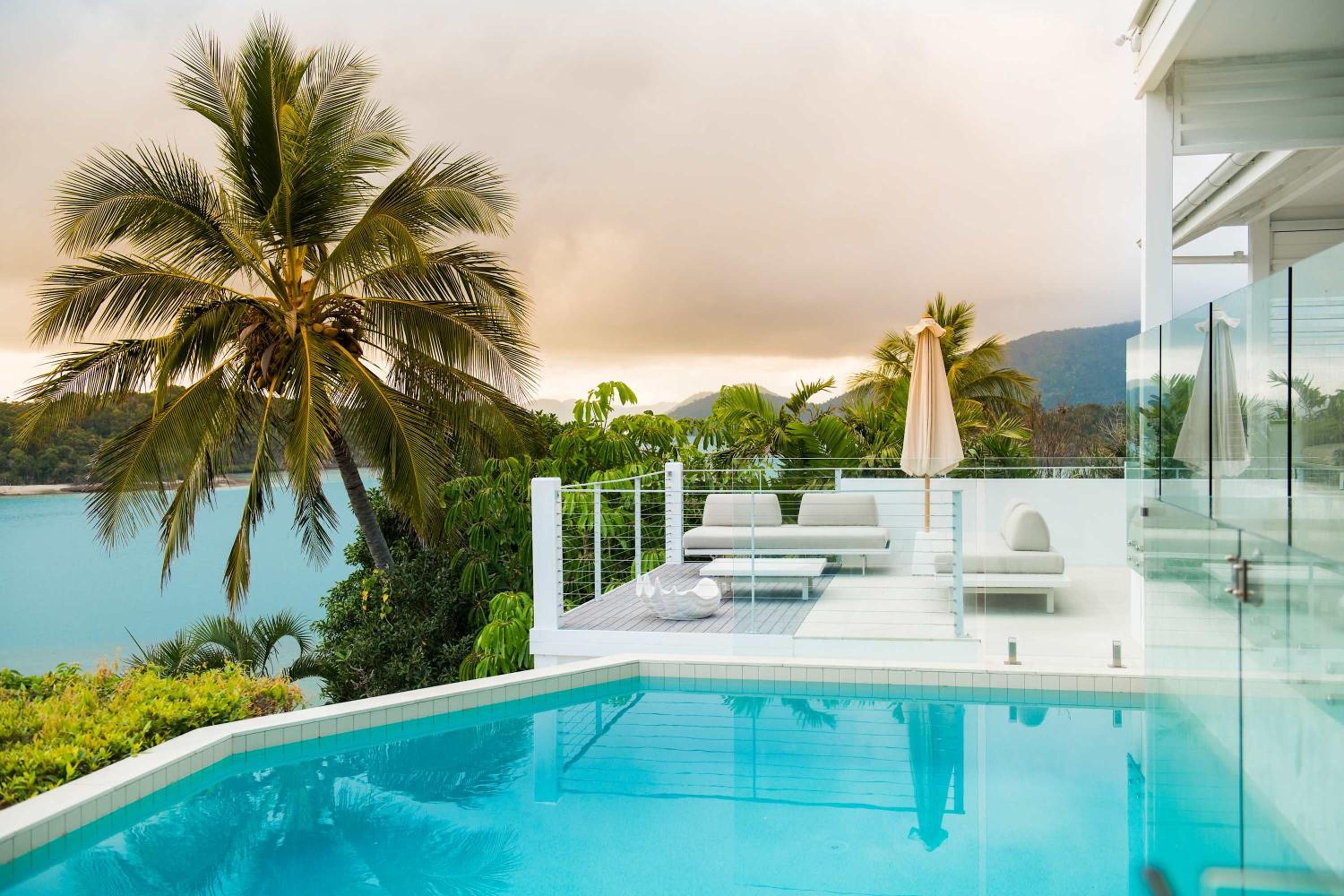 Vue de Bleu' Luxury Whitsunday Ocean View Retreat