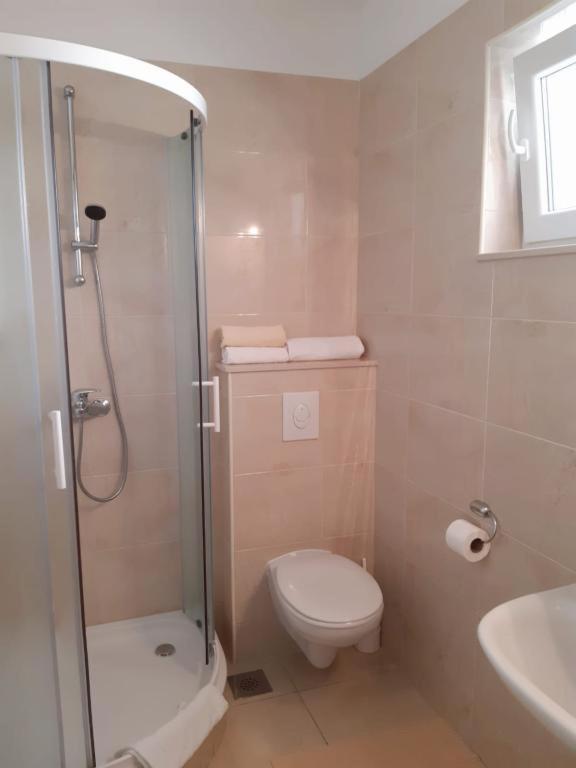 Apartmani Brela 9