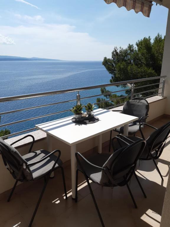 Apartmani Brela 9