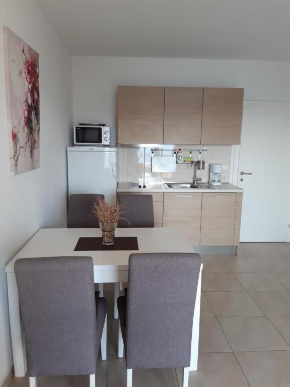 Apartmani Brela 9