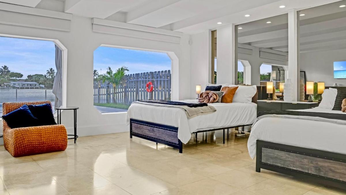 Miami Lakefront Paradise Heated Pool 5 Beds