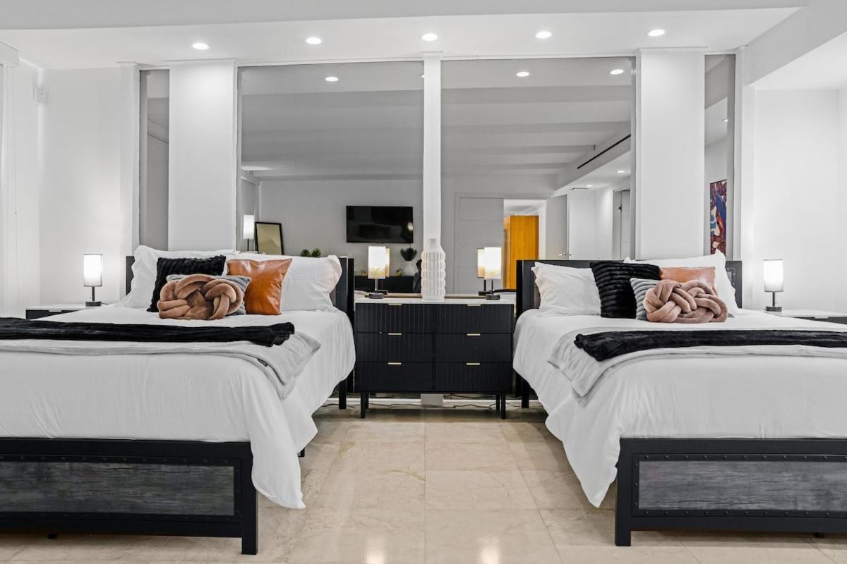 Miami Lakefront Paradise Heated Pool 5 Beds