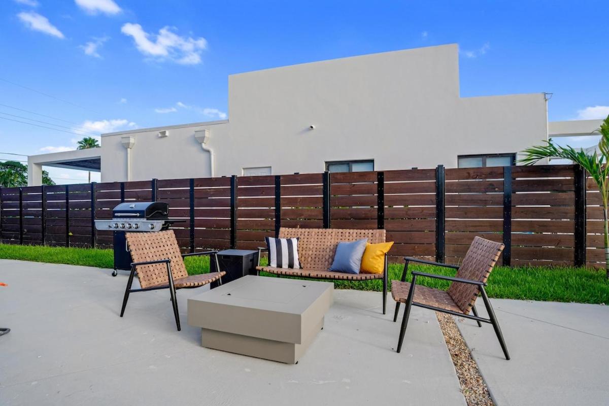 Miami Lakefront Paradise Heated Pool 5 Beds